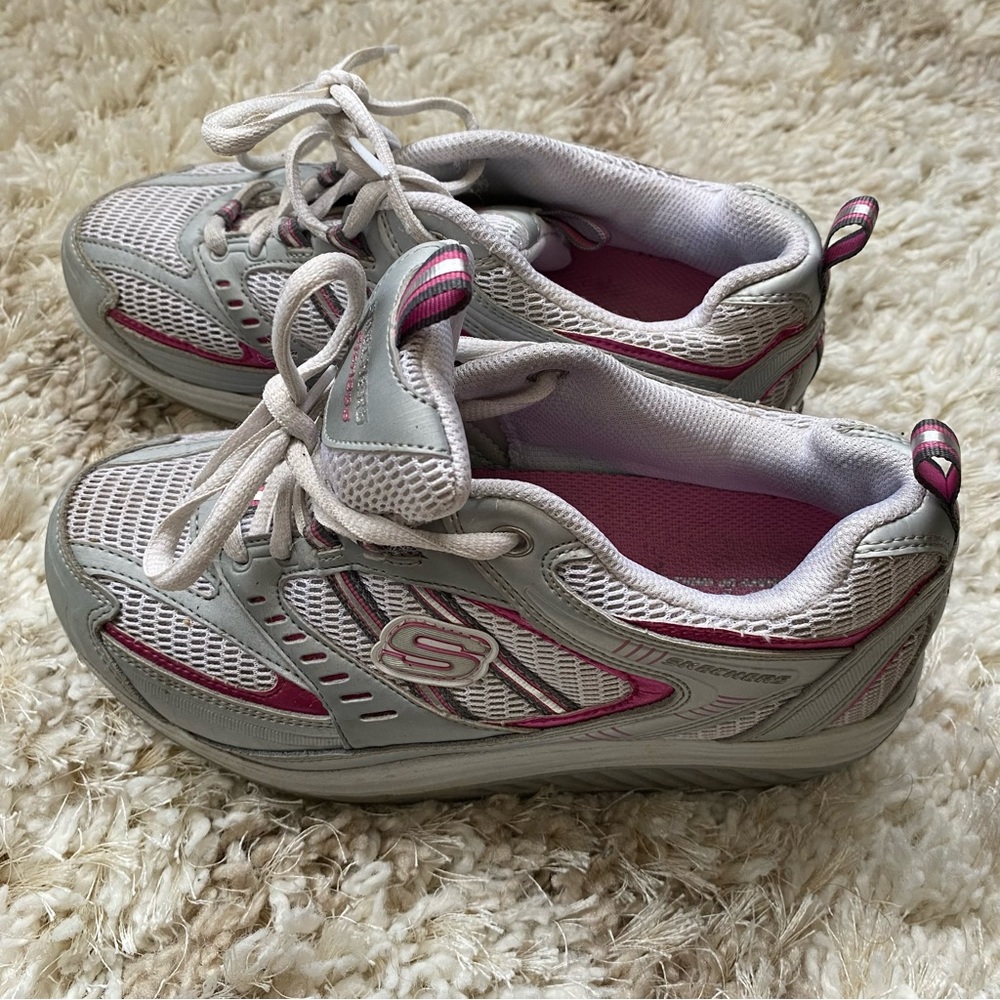 Sketchers shape-ups calf toning white running shoes